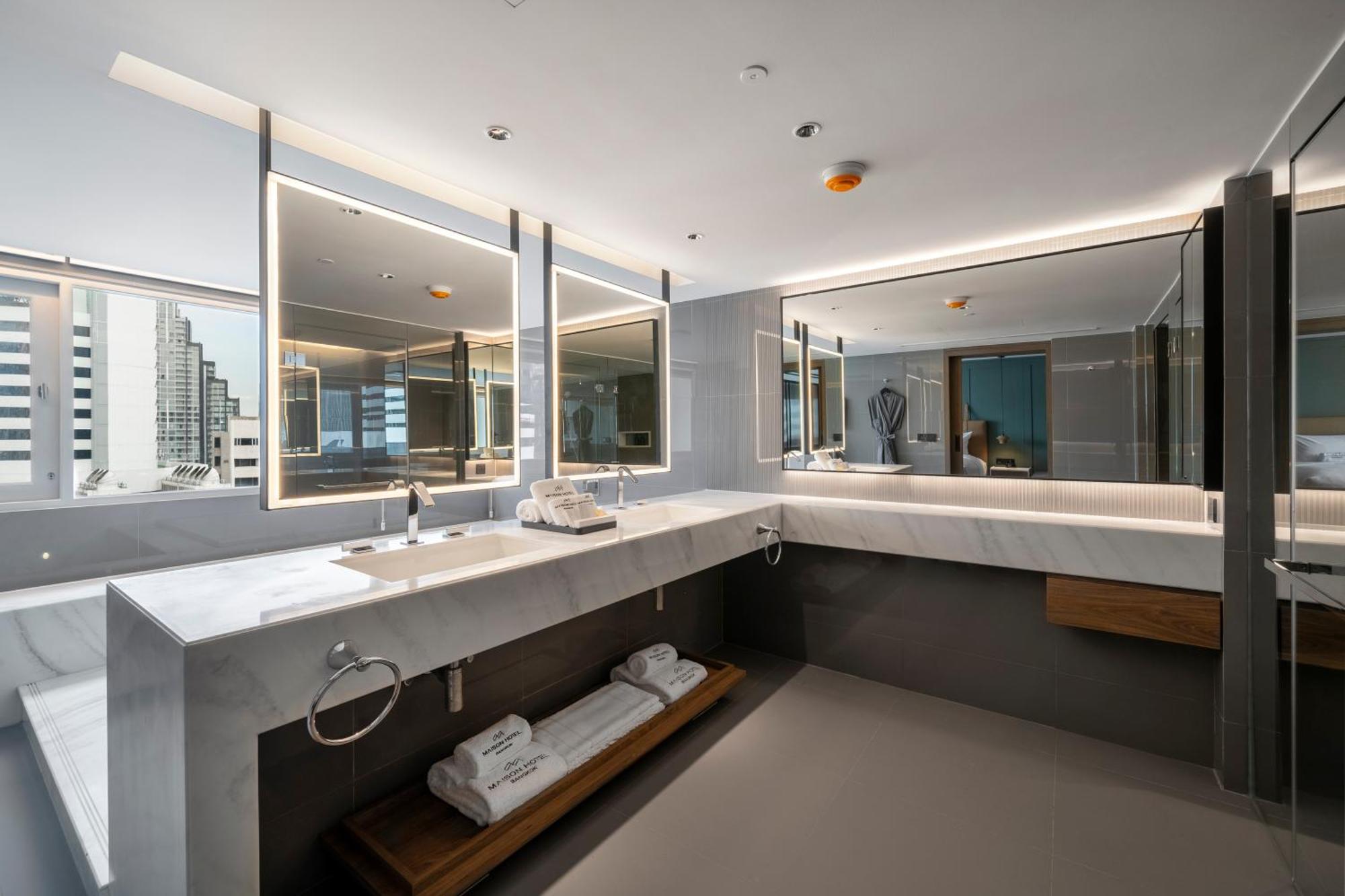 Maison Hotel Бангкок Екстер'єр фото Bathroom